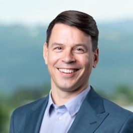 Dominik Cimpersak
Directeur construction d'installation